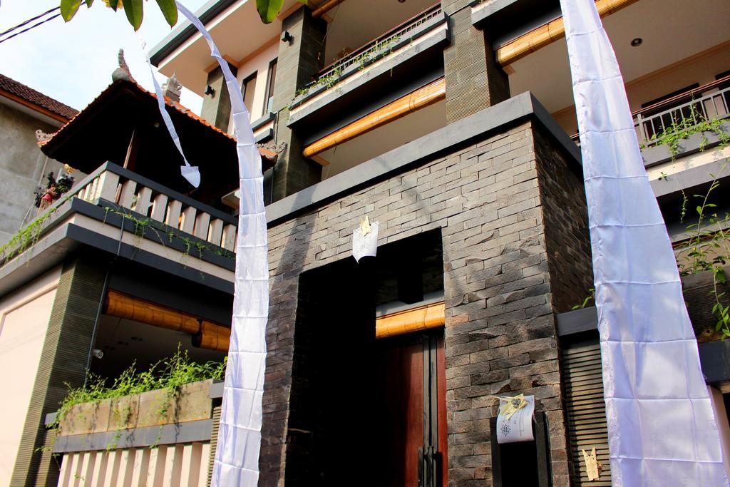 Pondok 3 Mertha Kuta Lombok Exterior foto