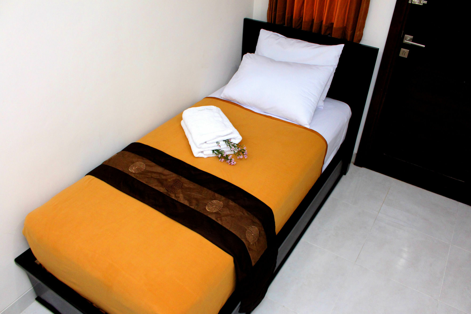 Pondok 3 Mertha Kuta Lombok Exterior foto